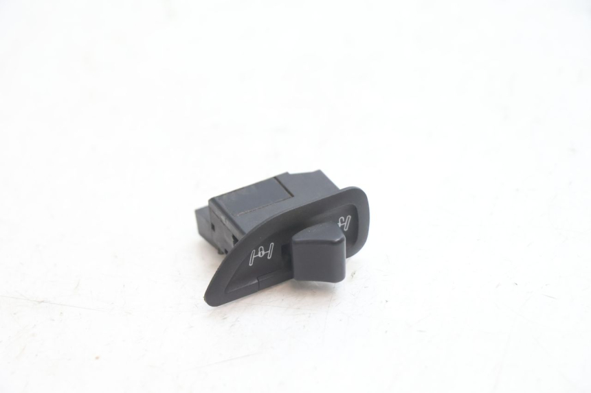 photo de CONMUTADOR ROLL LOCK PIAGGIO MP3 LT 300 (2010 - 2016) - Vista principal