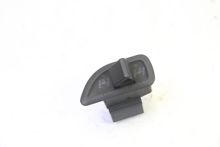 photo de CONMUTADOR ROLL LOCK PIAGGIO MP3 125 (2006 - 2014) - Vista principal