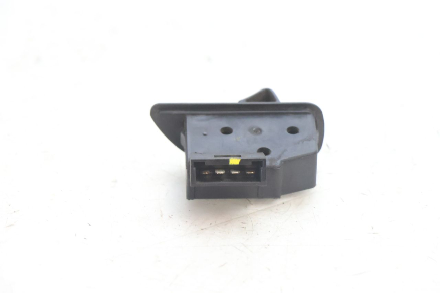 photo de CONMUTADOR ROLL LOCK PIAGGIO MP3 500 (2016 - 2018) - Otra perspectiva