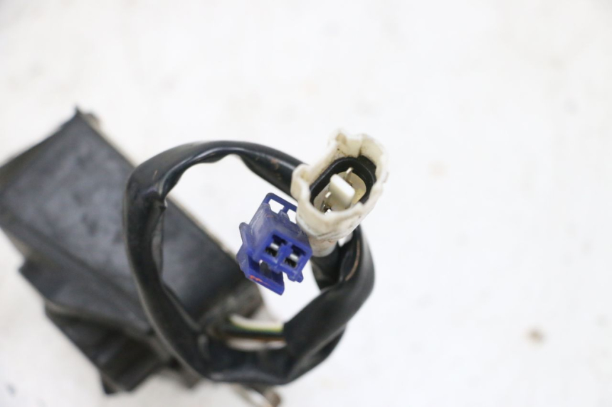 photo de CONMUTADOR YAMAHA TDM ABS 900 (2002 - 2014) - Detalle de la pieza