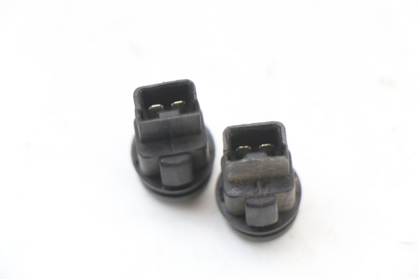 photo de CONMUTADOR PIAGGIO XEVO - X EVO 125 (2007 - 2017) - Otra perspectiva