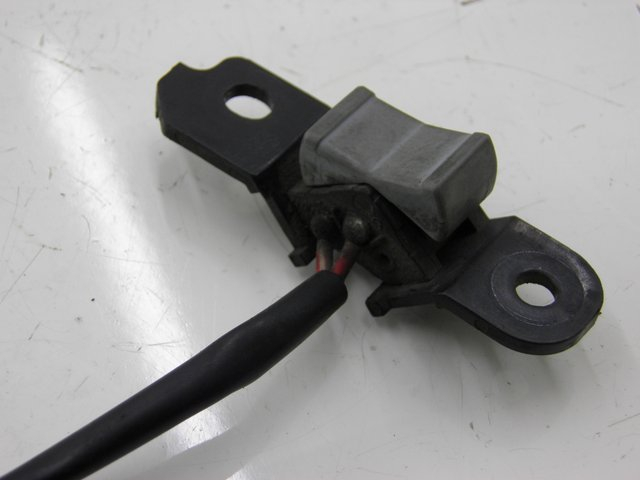 photo de CONMUTADOR YAMAHA FJ 3CX 1200 (1986 - 1996) - Zoom estado de uso