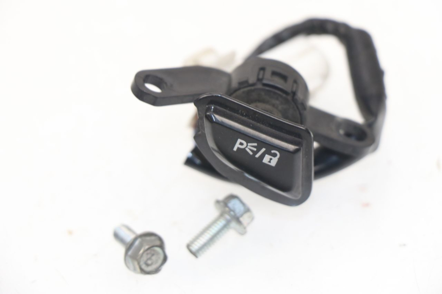 photo de CONMUTADOR YAMAHA YP T-MAX TMAX 530 (2017 - 2020) - Vista principal