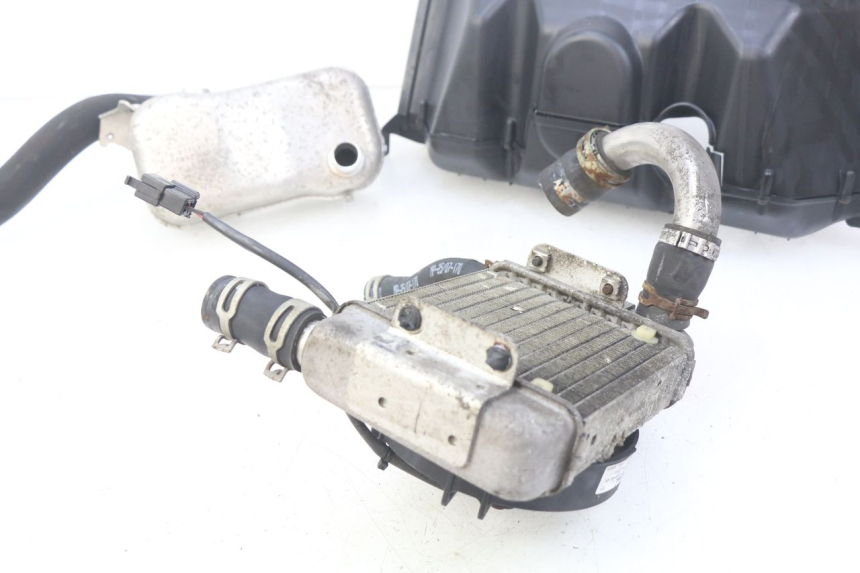 photo de COMPRESSOR PEUGEOT SATELIS COMPRESSOR K15 125 (2006 - 2009) - Marcados y referencias originales