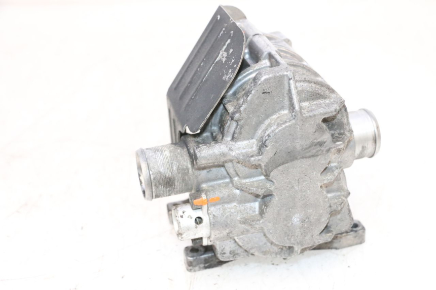 photo de COMPRESSOR PEUGEOT SATELIS COMPRESSOR K15 125 (2006 - 2009) - Estado de la superficie y material