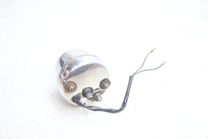 photo de TACOMETRO  HONDA CB TWO FIFTY 250 (1991 - 2002) - Primer plano técnico