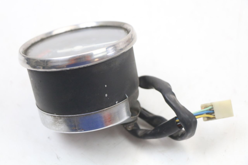 photo de TACOMETRO  SUZUKI GN 125 (1997 - 2000) - Otra perspectiva