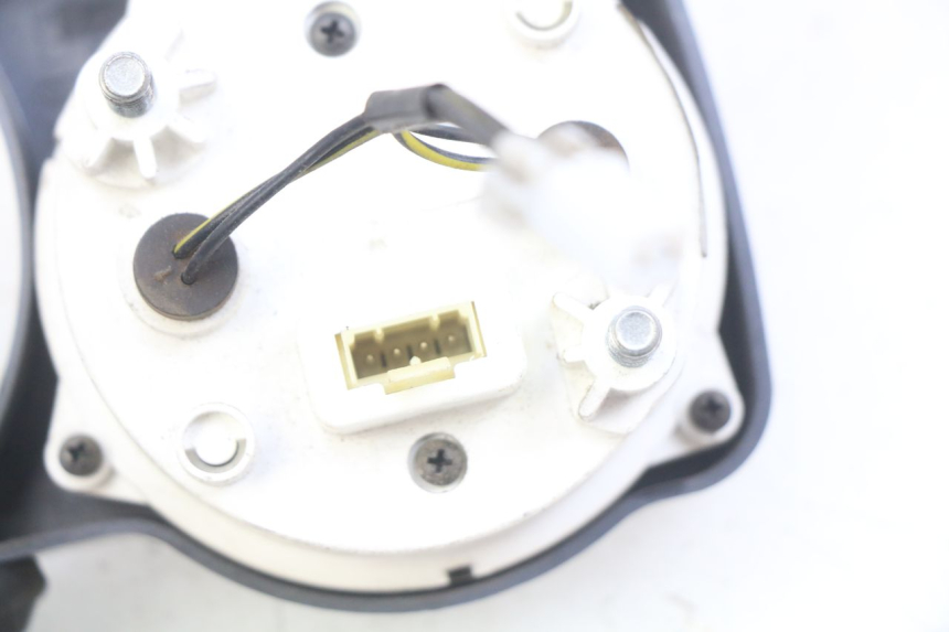 photo de CUENTARREVOLUCIONES GILERA NEXUS 125 (2007 - 2009) - Otra perspectiva