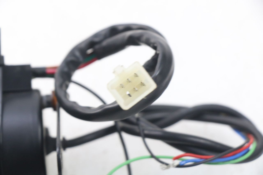 photo de TACOMETRO  MASH SEVENTY FIVE 125 (2013 - 2021) - Primer plano técnico