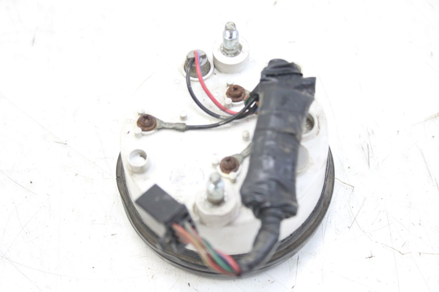 photo de CUENTARREVOLUCIONES TRIUMPH SPRINT ST 955 (1999 - 2001) - Detalle de la pieza