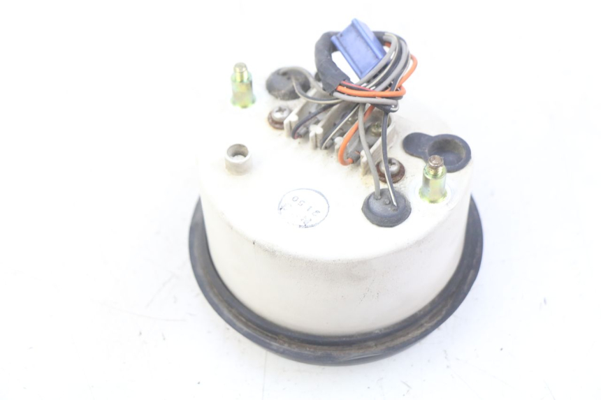 photo de TACOMETRO  SUZUKI GSX F GSXF 750 (1988 - 1998) - Otra perspectiva