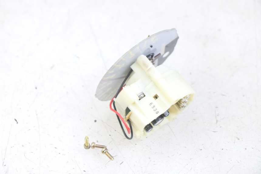 photo de TACOMETRO  YAMAHA XJN DIVERSION 600 (2000 - 2003) - Primer plano técnico