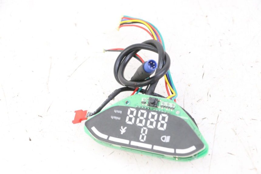 photo de CUENTA KILóMETROS URBANGLIDE 100XS 1 - Vista principal