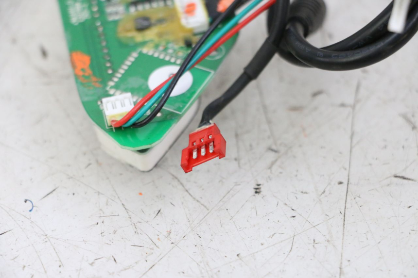 photo de CUENTA KILóMETROS URBANGLIDE 100XS 1 - Vista general del producto