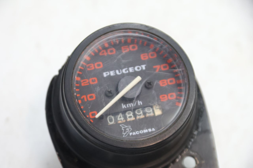 photo de VELOCIMETRO PEUGEOT 103 SPX CLIP 50 (1989 - 1992) - Detalle de la pieza