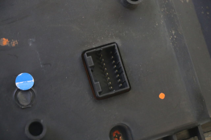 photo de VELOCIMETRO QUADRO 4 4D 350 (2015 - 2018) - Otra vista del artículo