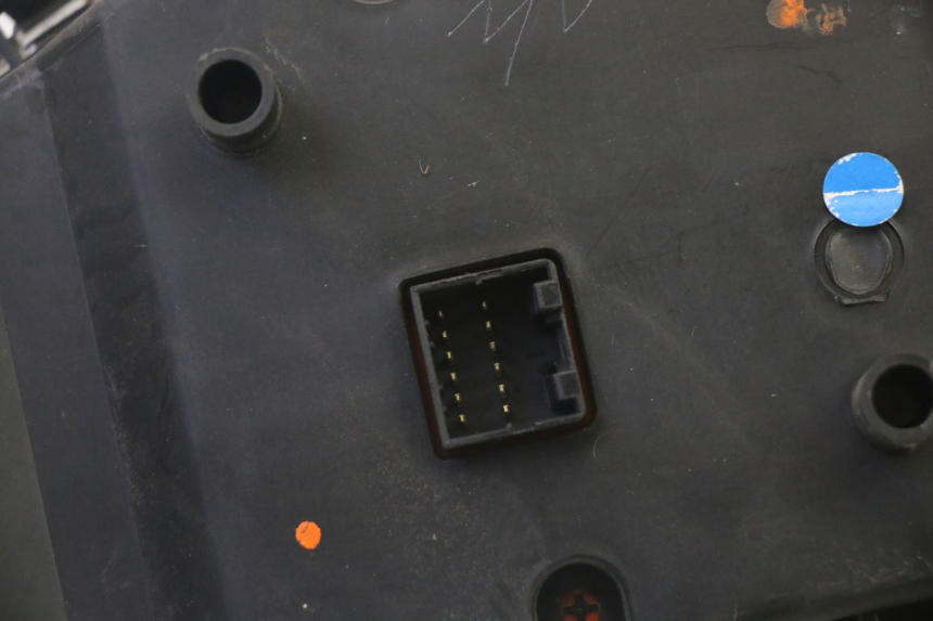 photo de VELOCIMETRO QUADRO 4 4D 350 (2015 - 2018) - Marcados y referencias originales