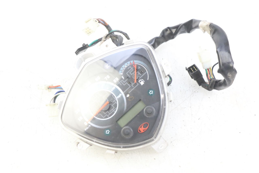 photo de CUENTA KILÓMETROS KYMCO AGILITY 16+ 4T 50 (2018 - 2023) - Recambio usado revisado