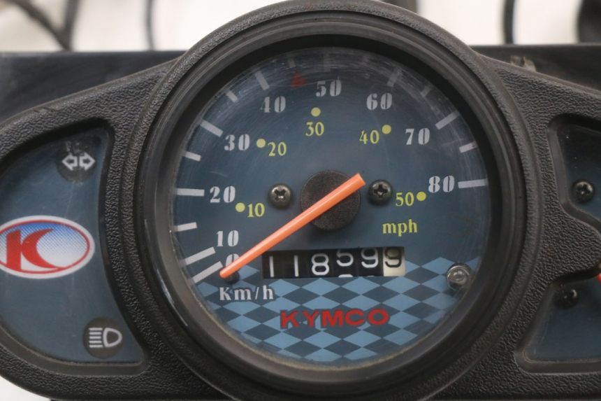 photo de CUENTA KILÓMETROS KYMCO AGILITY 4T 50 (2018 - 2022) - Otra perspectiva