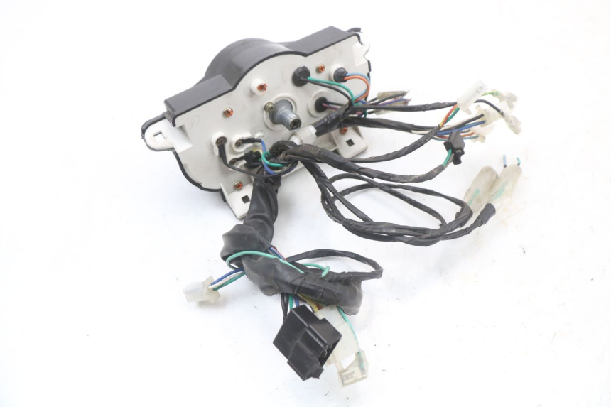 photo de CUENTA KILÓMETROS KYMCO AGILITY 4T 50 (2018 - 2022) - Estado de la superficie y material