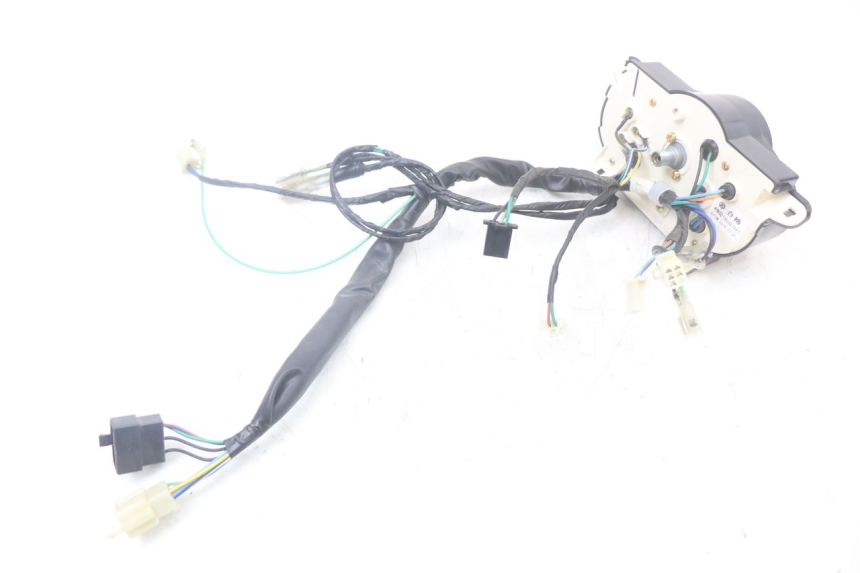 photo de CUENTA KILÓMETROS KYMCO AGILITY 4T 50 (2018 - 2022) - Estado de la superficie y material