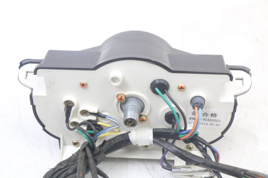 photo de CUENTA KILÓMETROS KYMCO AGILITY 4T 50 (2018 - 2022) - Estado de la superficie y material