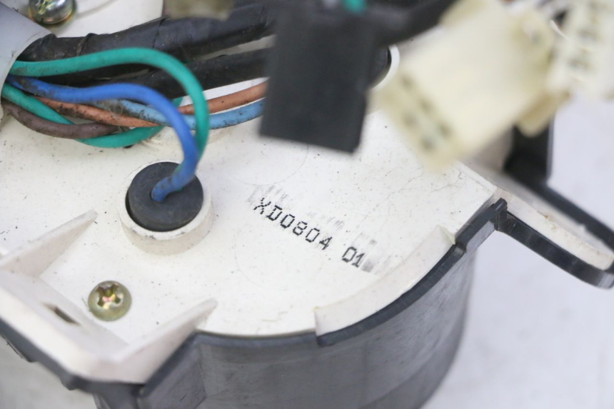 photo de CUENTA KILÓMETROS KYMCO AGILITY 4T 50 (2005 - 2018) - Otra perspectiva