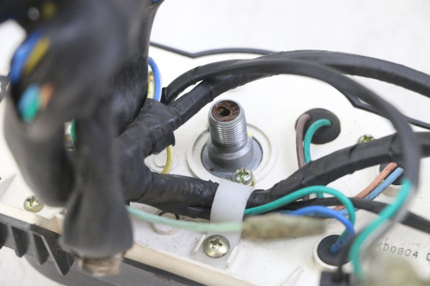 photo de CUENTA KILÓMETROS KYMCO AGILITY 4T 50 (2005 - 2018) - Detalles de los puntos de fijación