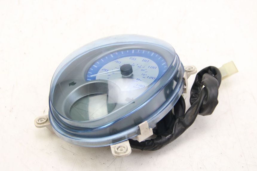 photo de CUENTA KILÓMETROS ECCITY ARTELEC 670 1 (2013 - 2017) - Detalle de la pieza