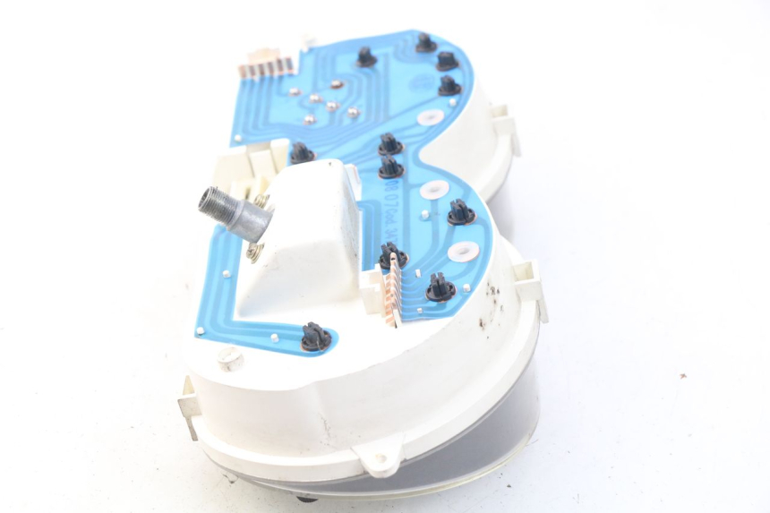 photo de VELOCIMETRO APRILIA ATLANTIC 125 (2003 - 2009) - Primer plano técnico