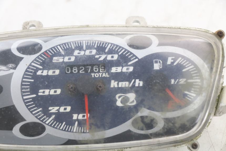 photo de CUENTA KILÓMETROS MBK BOOSTER SPIRIT 50 (2004 - 2017) - Zoom estado de uso