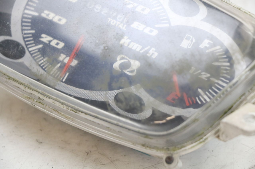 photo de CUENTA KILÓMETROS MBK BOOSTER SPIRIT 50 (2004 - 2017) - Estado de la superficie y material