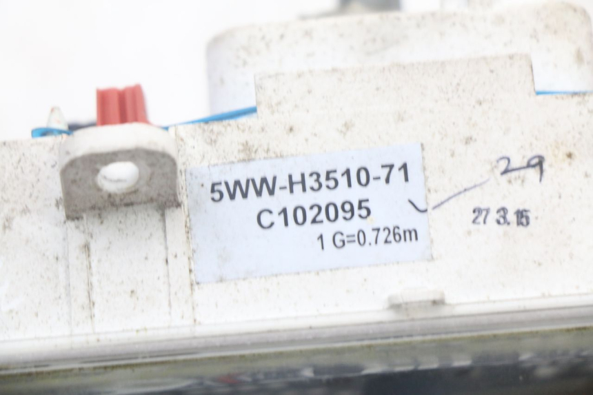 photo de CUENTA KILÓMETROS MBK BOOSTER SPIRIT 50 (2004 - 2017) - Detalles de los puntos de fijación