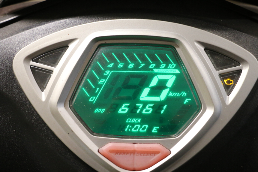 photo de VELOCIMETRO MOTRON BREEZY 4T 50 (2021 - 2025) - Zoom estado de uso