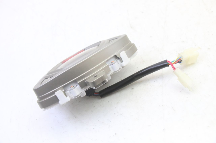 photo de VELOCIMETRO MOTRON BREEZY 4T 50 (2021 - 2025) - Otra perspectiva