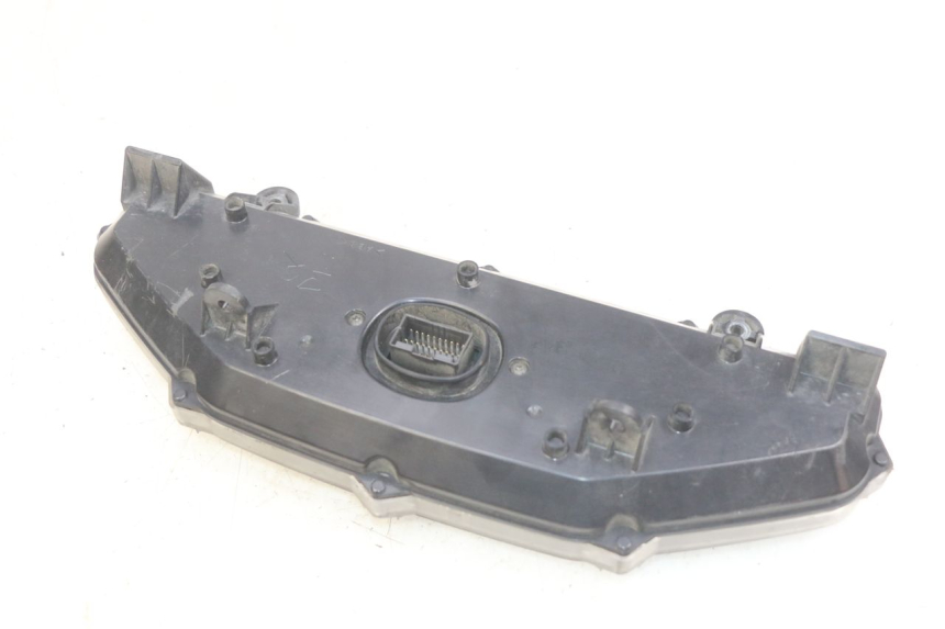 photo de CUENTA KILÓMETROS SUZUKI BURGMAN 650 (2002 - 2004) - Primer plano técnico