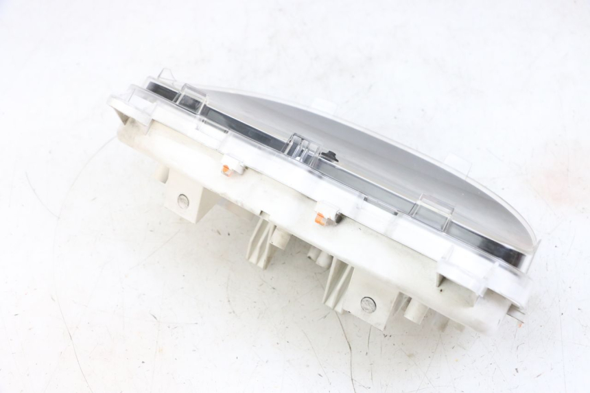 photo de VELOCIMETRO SUZUKI BURGMAN 650 (2013 - 2020) - Estado de la superficie y material