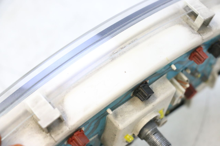 photo de CUENTA KILÓMETROS SUZUKI BURGMAN 125 (2007 - 2014) - Detalle de la pieza