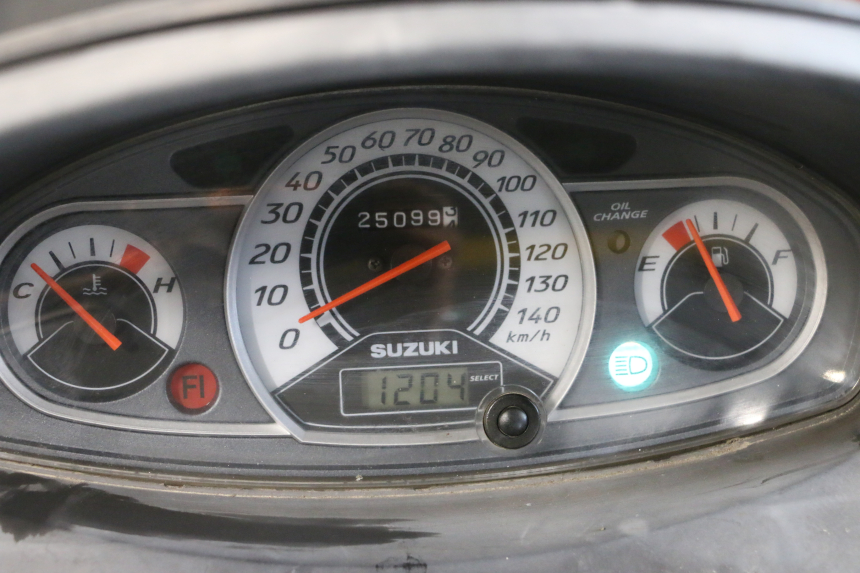 photo de CUENTA KILÓMETROS SUZUKI BURGMAN 125 (2007 - 2014) - Zoom estado de uso