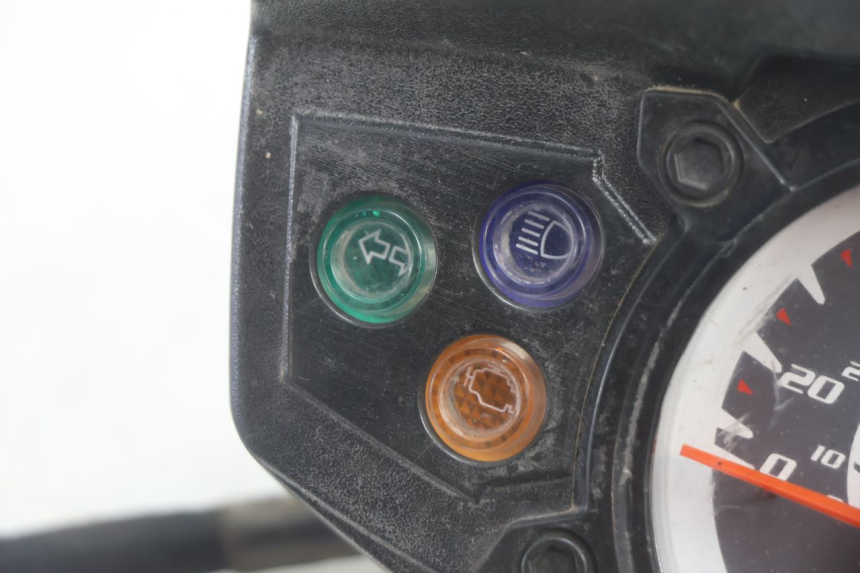 photo de CUENTA KILÓMETROS YAMAHA BW'S BWS 125 (2010 - 2013) - Zoom estado de uso