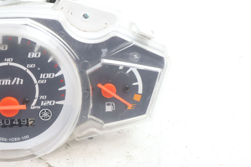 photo de CUENTA KILÓMETROS YAMAHA BW'S BWS 125 (2010 - 2013) - Primer plano técnico