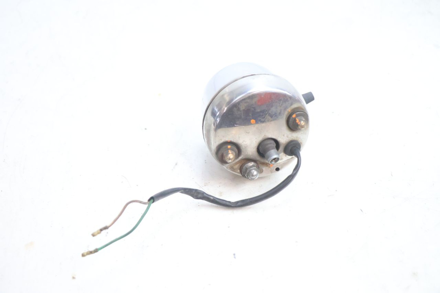 photo de VELOCIMETRO HONDA CB TWO FIFTY 250 (1991 - 2002) - Primer plano técnico