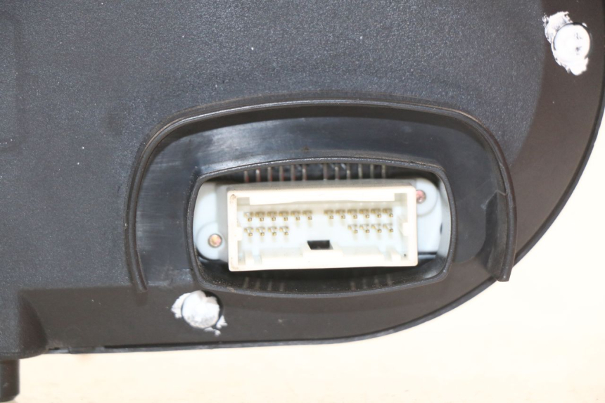 photo de VELOCIMETRO HONDA CBR 919 RR FIREBLADE 900 (1998 - 1999) - Primer plano técnico