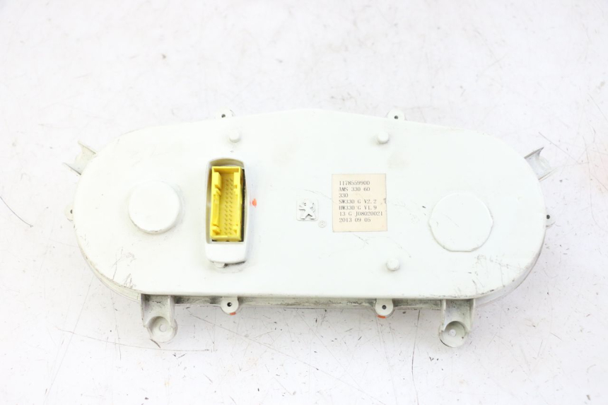 photo de CUENTA KILÓMETROS PEUGEOT CITYSTAR 50 (2013 - 2017) - Otra vista del artículo