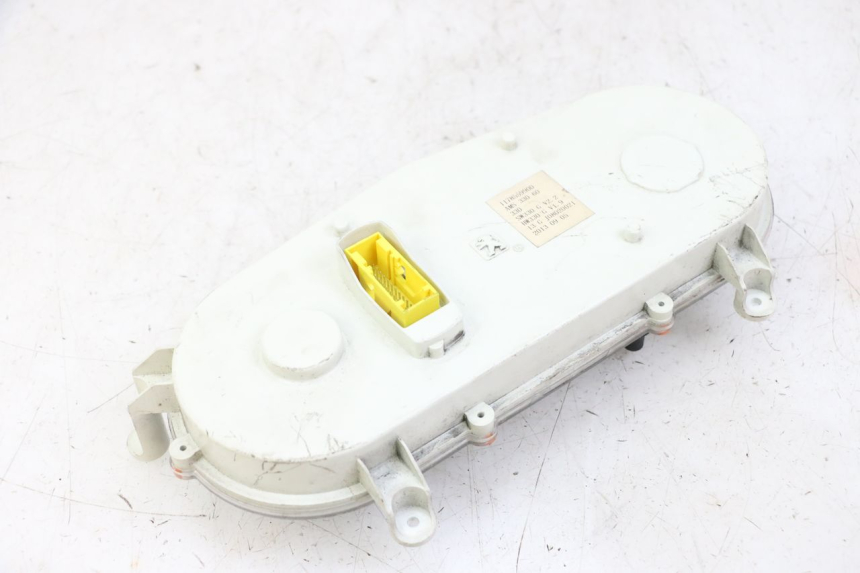 photo de CUENTA KILÓMETROS PEUGEOT CITYSTAR 50 (2013 - 2017) - Detalles de los puntos de fijación