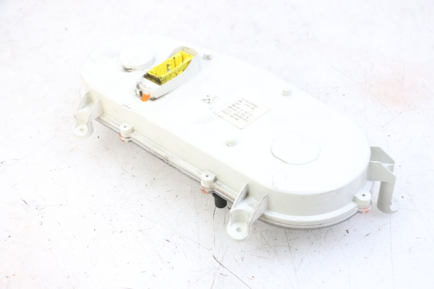 photo de CUENTA KILÓMETROS PEUGEOT CITYSTAR 50 (2013 - 2017) - Otra vista del artículo