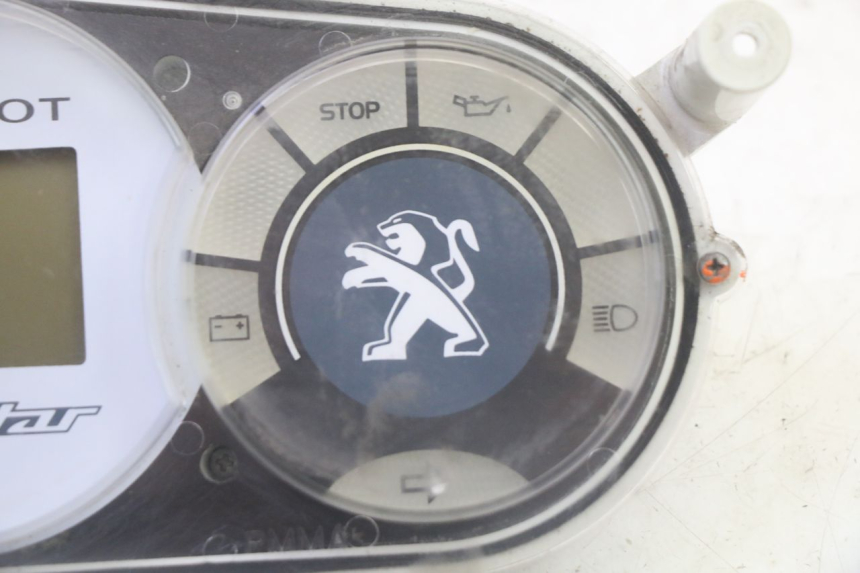 photo de CUENTA KILÓMETROS PEUGEOT CITYSTAR 50 (2013 - 2017) - Otra perspectiva