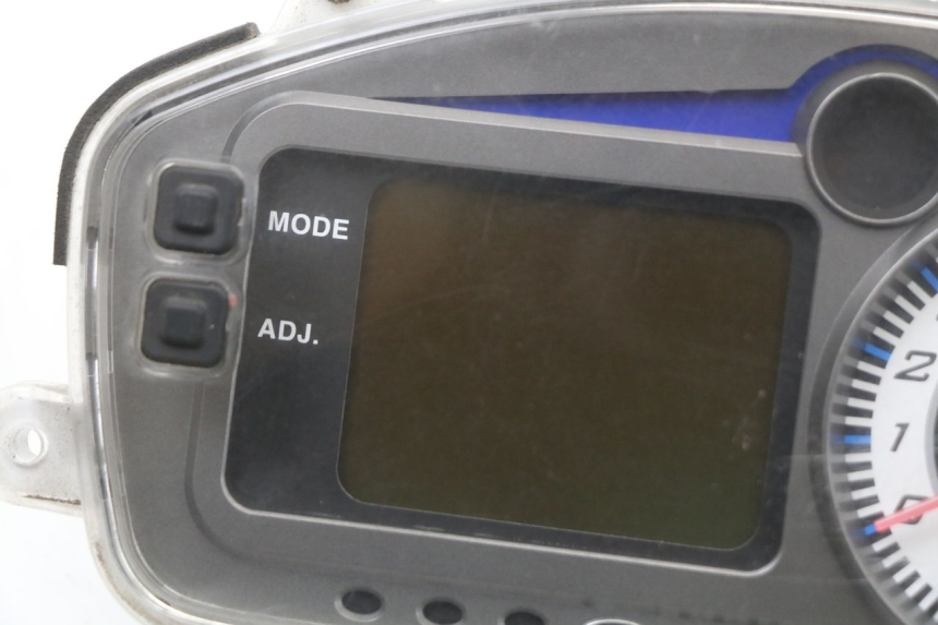photo de CUENTA KILÓMETROS KYMCO DINK 4T 50 (2007 - 2018) - Zoom estado de uso