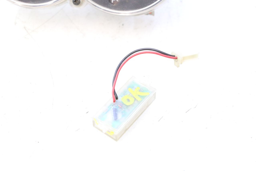 photo de VELOCIMETRO CF MOTO E-CHARM 125 (2005 - 2008) - Primer plano de alta resolución