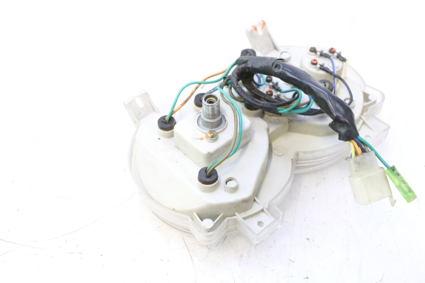 photo de VELOCIMETRO CF MOTO E-CHARM 125 (2005 - 2008) - Otra perspectiva